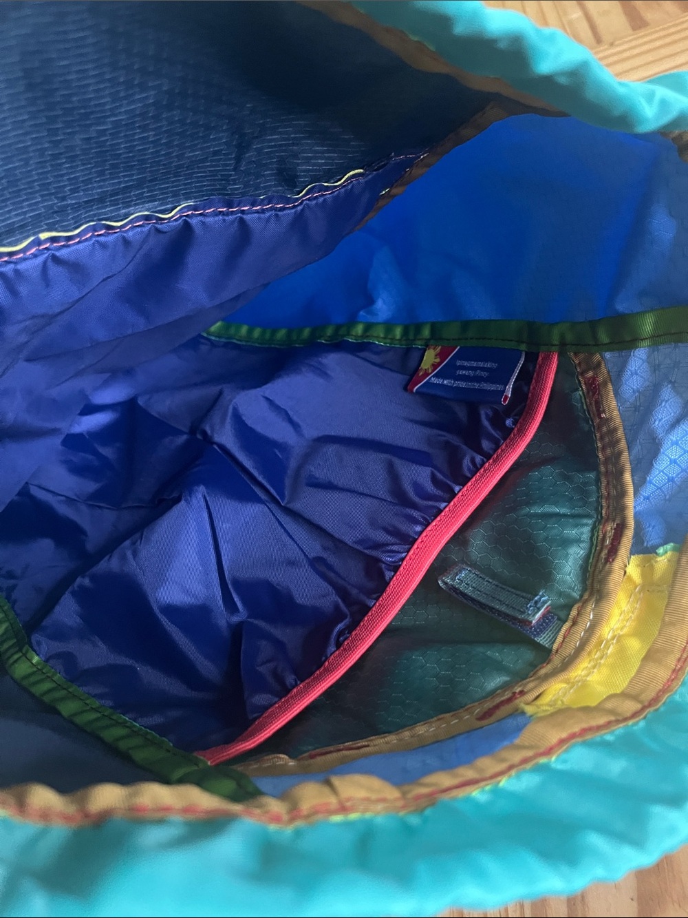 COTOPAXI Luzon 18L Del Dia Bright Multi Color Hiking Backpack Luzon Eighteen - Picture 5 of 5